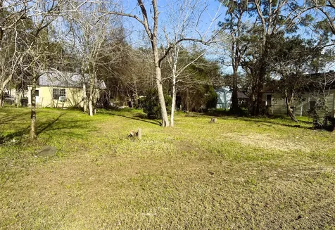 210 Shropshire Street El Campo TX 77437