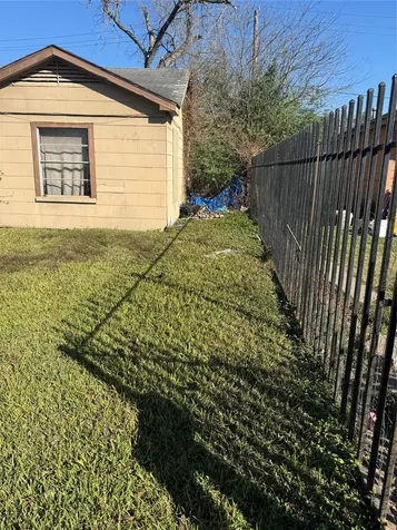 5325 Longmeadow Street Houston TX 77033