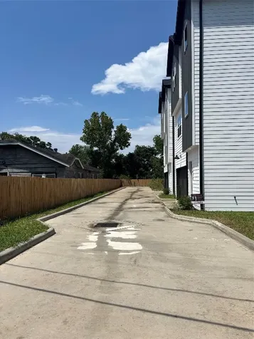 1034 Marcolin Street Houston TX 77088