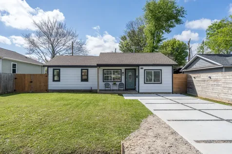 810 Jerry Street Houston TX 77022