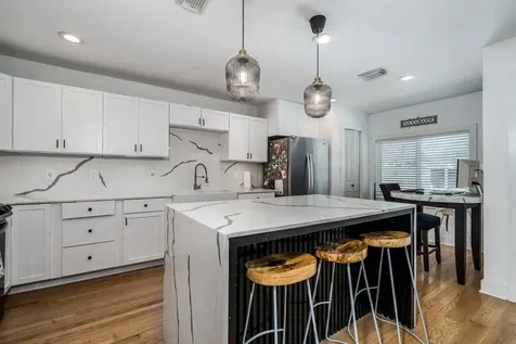 810 Jerry Street Houston TX 77022