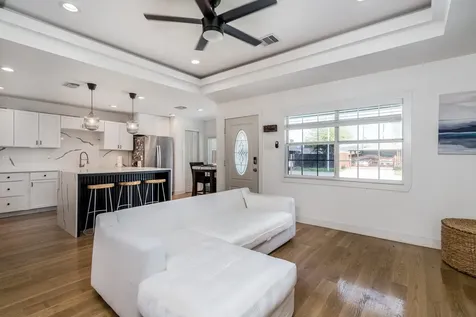 810 Jerry Street Houston TX 77022