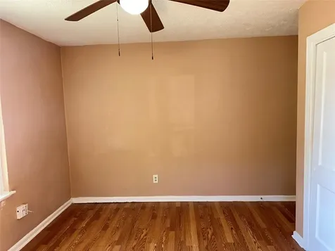 5715 Beldart Street Houston TX 77033