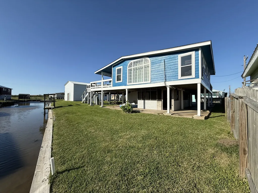 1522 County Road 441 A Brazoria TX 77422