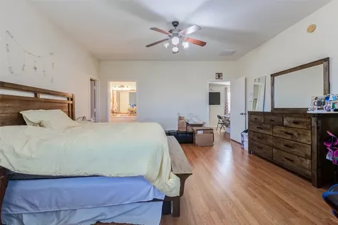 5531 Dapplewood Lane Katy TX 77449