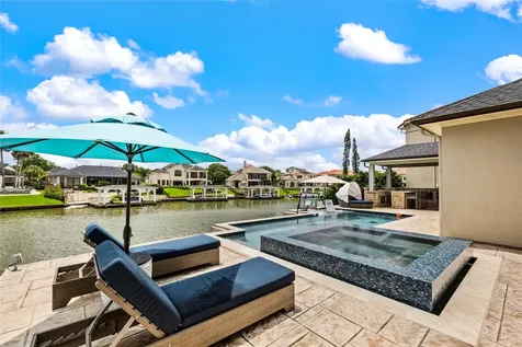 3038 S Island Drive Seabrook TX 77586