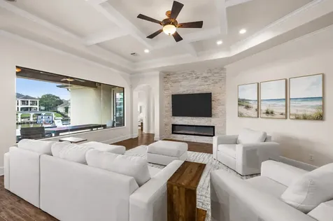 3038 S Island Drive Seabrook TX 77586