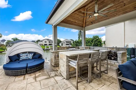 3038 S Island Drive Seabrook TX 77586