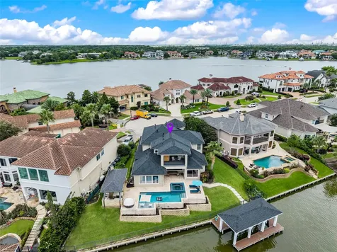 3038 S Island Drive Seabrook TX 77586