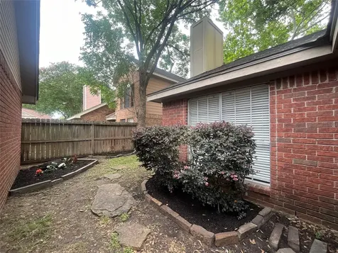 9602 Top Gallant Court Houston TX 77065