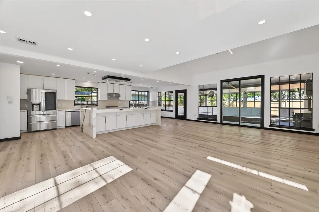 5515 Davids Bend Drive Sugar Land TX 77479