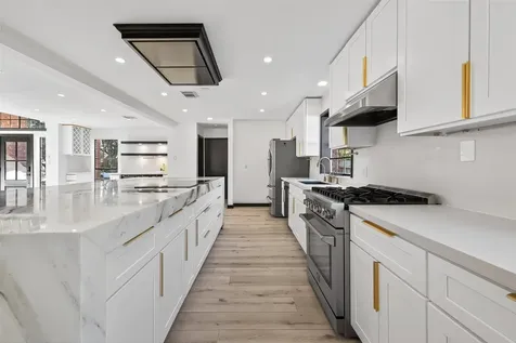 5515 Davids Bend Drive Sugar Land TX 77479