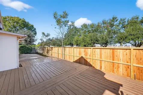 5515 Davids Bend Drive Sugar Land TX 77479