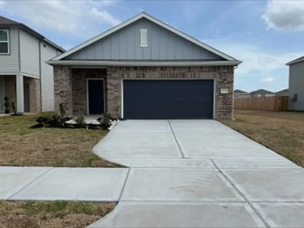 10314 Red Orchid Drive Houston TX 77016