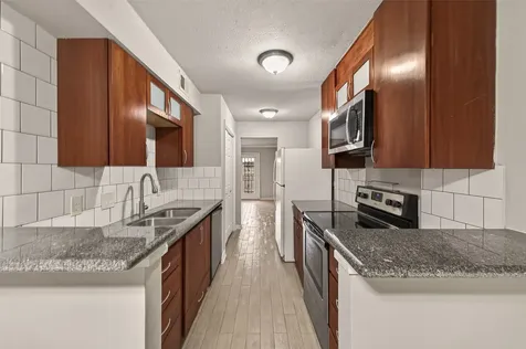 6631 Wanda Lane Houston TX 77074