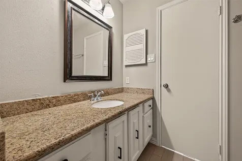 6631 Wanda Lane Houston TX 77074