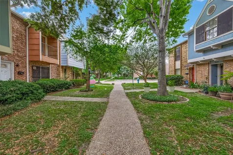 6631 Wanda Lane Houston TX 77074