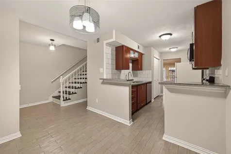 6631 Wanda Lane Houston TX 77074