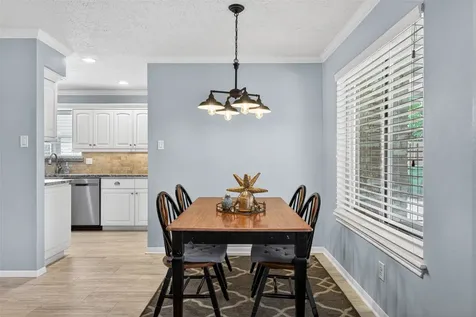5618 Bough Court Houston TX 77092