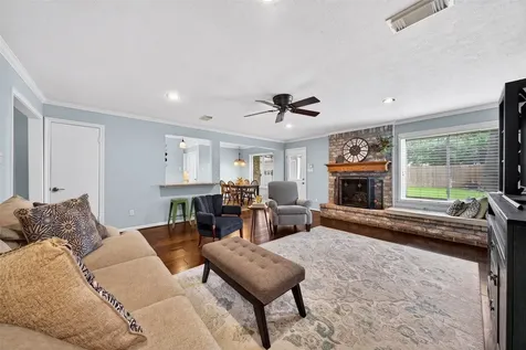 5618 Bough Court Houston TX 77092