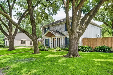 5618 Bough Court Houston TX 77092