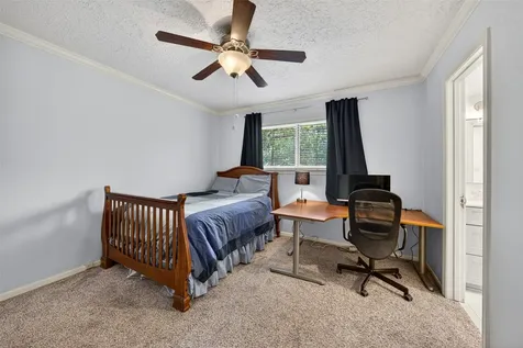 5618 Bough Court Houston TX 77092