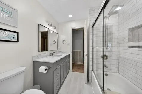 5618 Bough Court Houston TX 77092