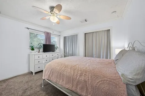 5618 Bough Court Houston TX 77092