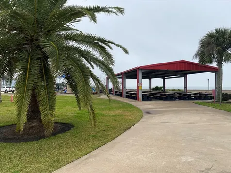 Lot 22 Tiki Drive Tiki Island TX 77554