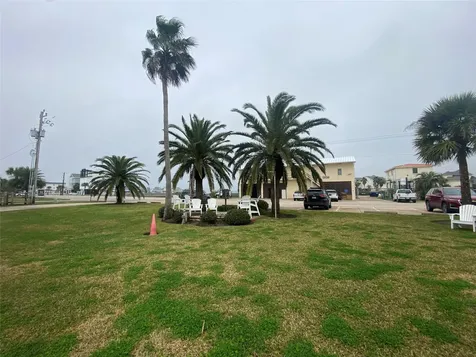 Lot 22 Tiki Drive Tiki Island TX 77554