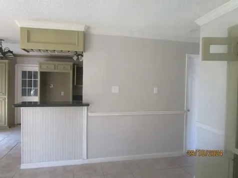 601 N 12th Street La Porte TX 77571