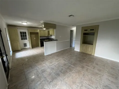 601 N 12th Street La Porte TX 77571