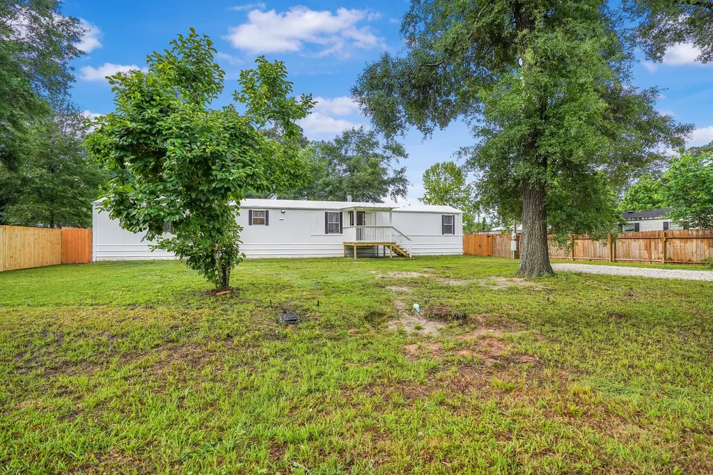 21950 Caney Drive New Caney TX 77357