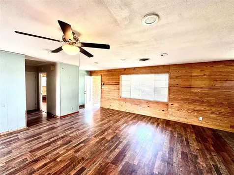 2691 Fm 1862 Blessing TX 77465