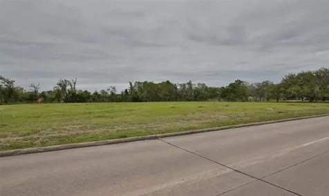 502 W Cedar Bayou Lynchburg Road Baytown TX 77521