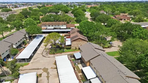 1508 S 8th Street La Porte TX 77571