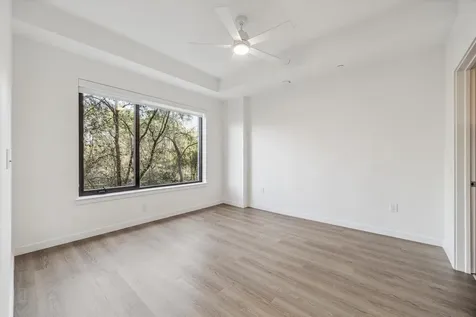 1 Riva Row 106 The Woodlands TX 77380