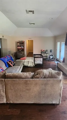 2014 Richmond Drive Richmond TX 77406