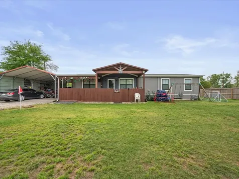 1976 County Road 5017 Cleveland TX 77327