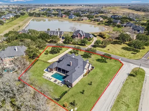 634 Royal Lakes Boulevard Richmond TX 77469