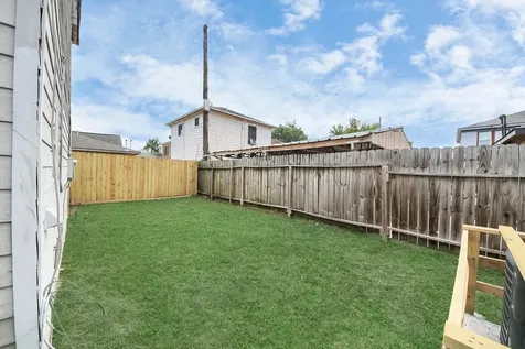 2902 Truxillo Street Houston TX 77004