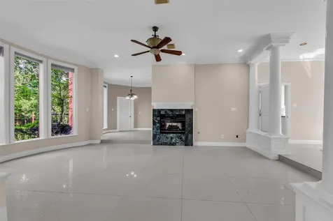 15511 Oaklawn Park Drive Houston TX 77069