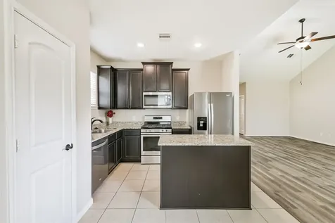 7642 Dusty Melody Lane Conroe TX 77304