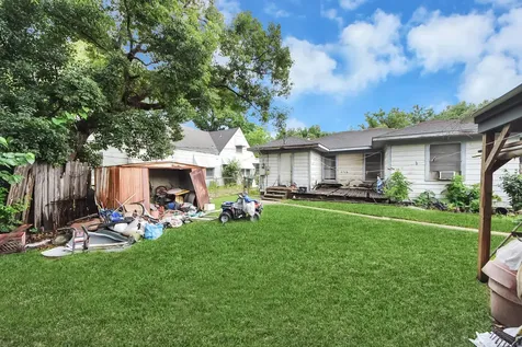 8311 Glenview Drive Houston TX 77017
