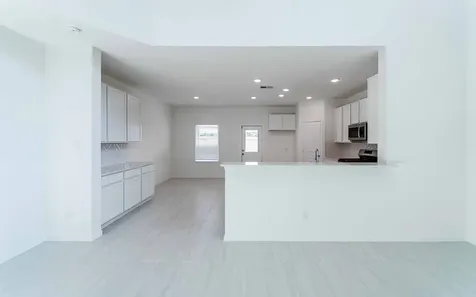 425 Monarch Trail Huntsville TX 77320
