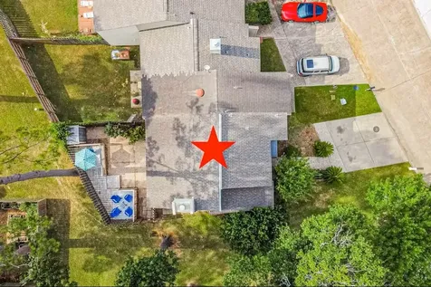 3935 Knollcrest Drive Montgomery TX 77356