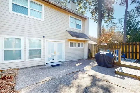 3935 Knollcrest Drive Montgomery TX 77356