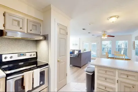 3935 Knollcrest Drive Montgomery TX 77356