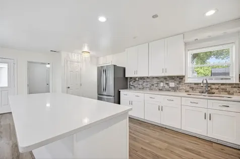5822 Reamer Street Houston TX 77074