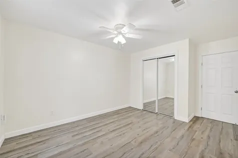 5822 Reamer Street Houston TX 77074